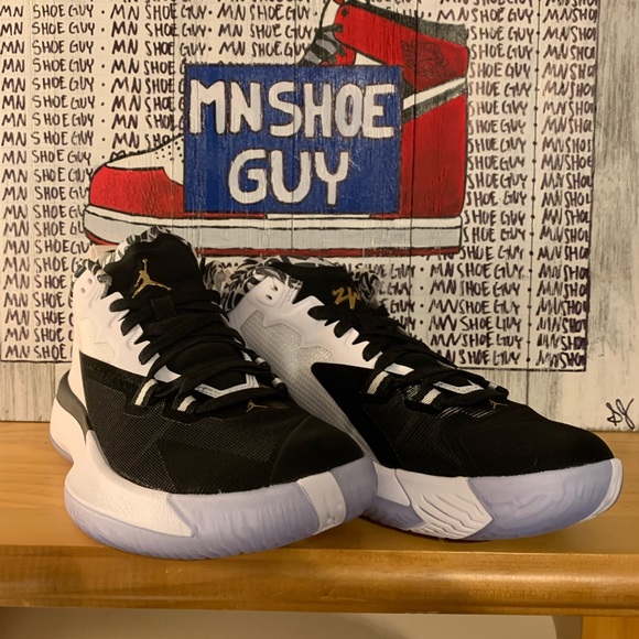 Jordan Zion 1 “Black and White” women’s size 8 - Picture 2 of 7